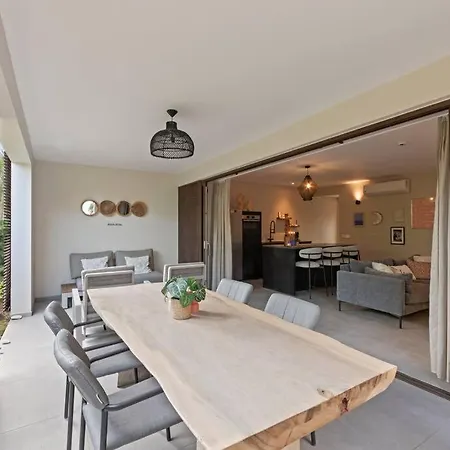 Jan Sofat Lux A12, Resort, Pool, Ground Floor